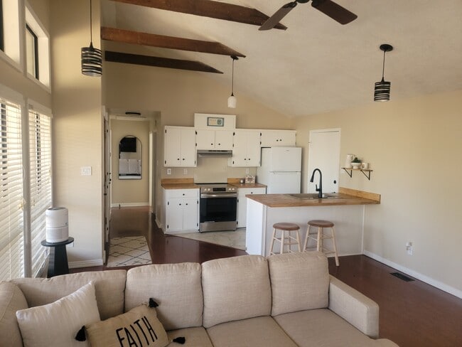 Photo - 51 Golfers Loop