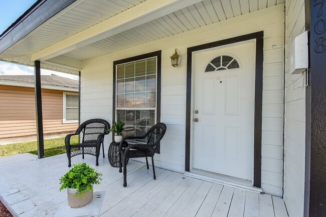 Building Photo - 2708 Morningside Ln