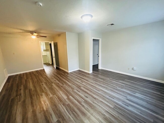 Photo - Spacious South Waco Home