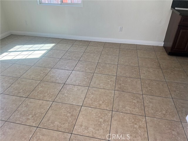 Photo - 1314 E 48th St