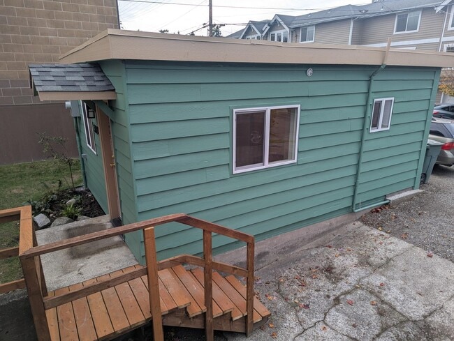 Lado del estudio - 308 1/2 5th Ave S Unidad Edmonds Studio