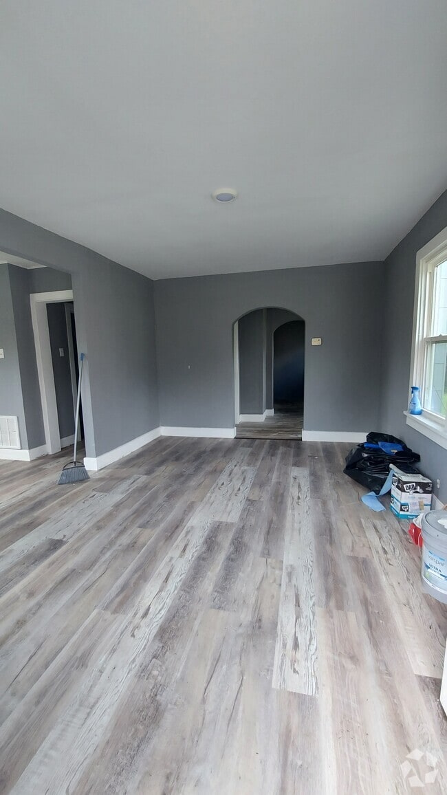Building Photo - 947 Carrico St Rental