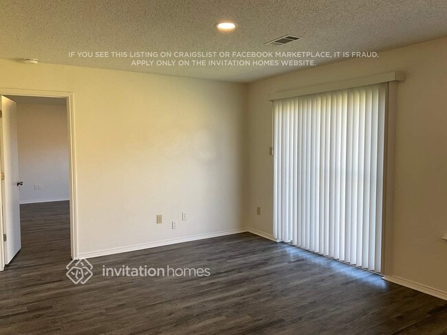 Photo - 8005 Yacht Club Dr