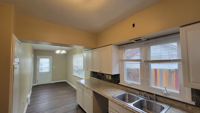 Photo - 431 Delmar Ave