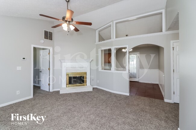 Photo - 3818 Clarendon Pl