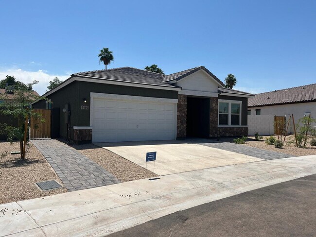 Photo - 4466 N 100th Dr