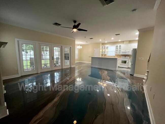 Photo - 1005 Misty Hollow Ln