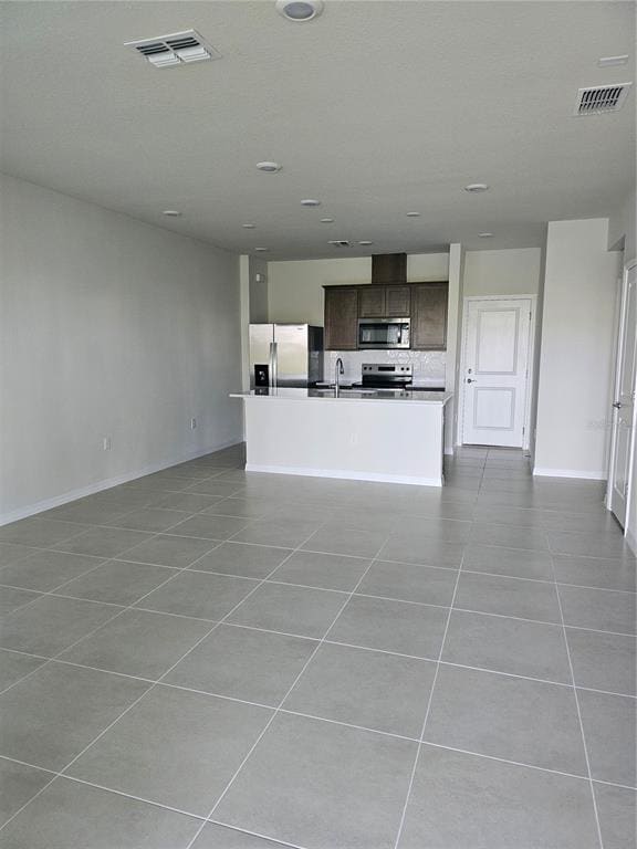 Photo - 16288 Merry Aly