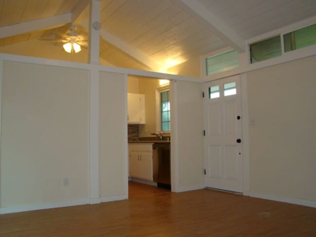 Photo - 2 Bedroom 2 Bath, dishwasher, yard, 2 parking spaces