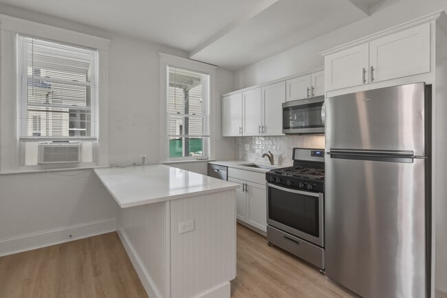 Building Photo - 150 South St Unit 1A