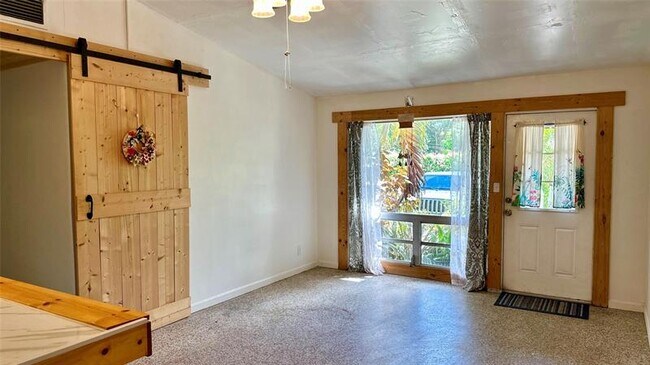 Photo - 3051 SW 13th Ct Unidad 1