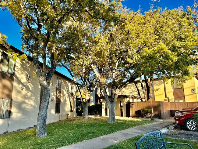 Photo - 1601 Pennsylvania St NE Unit Winrock Villas Z-19