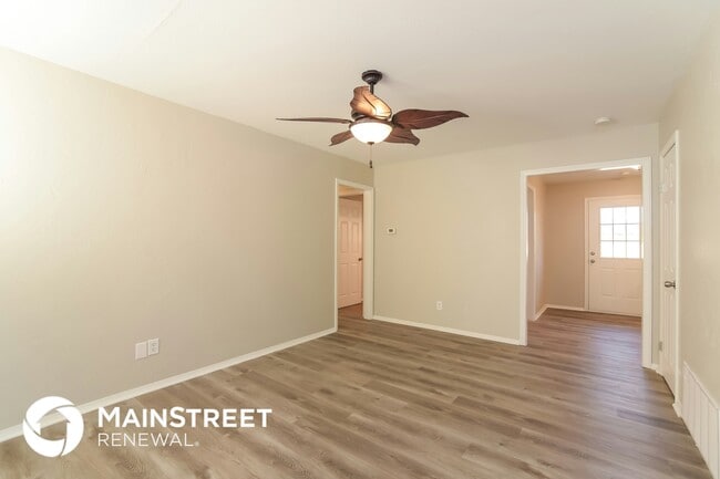 Photo - 309 S Dallas Ave