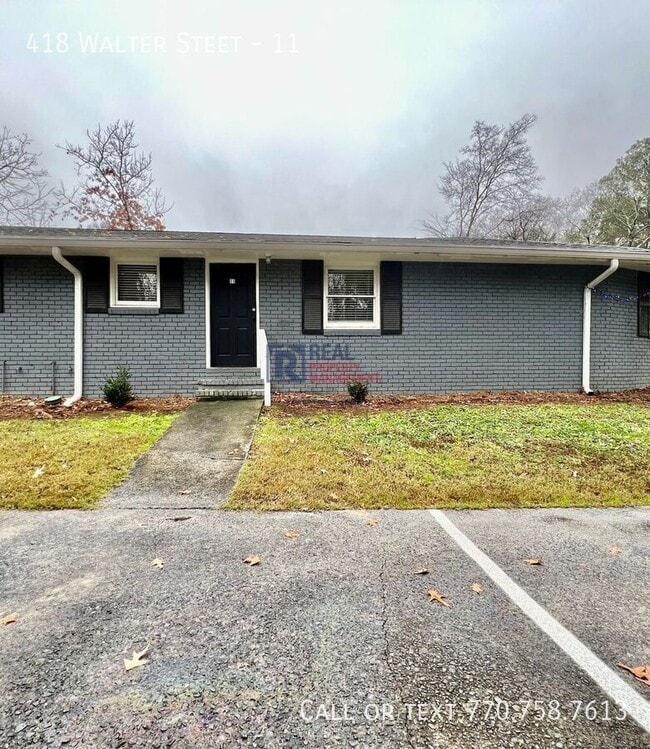 Building Photo - 418 Walter St Unit 11