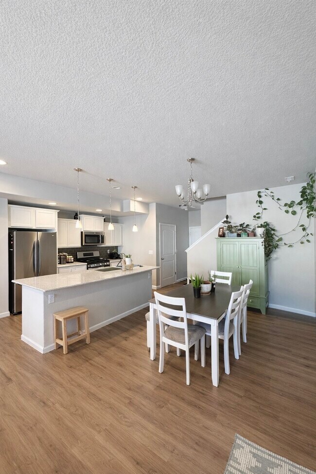 Photo - 4015 Samaritan Lp