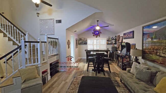 Photo - 8358 Triad Cir