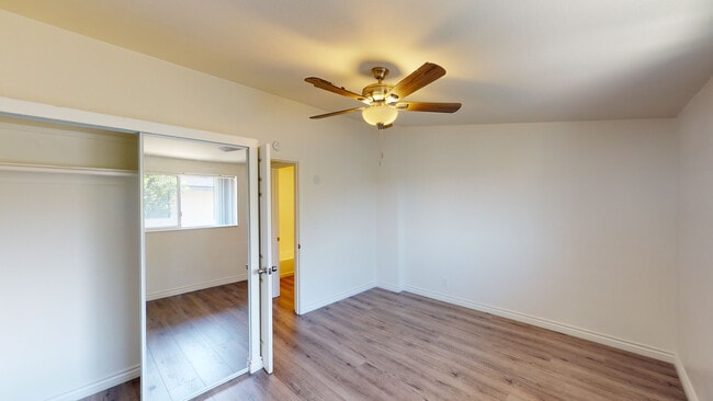 Photo - Orange Grove Apartments