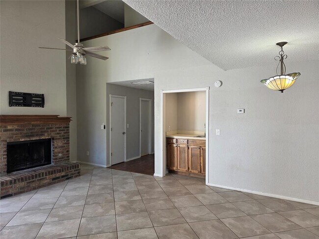 Photo - 317 Abilene Ave