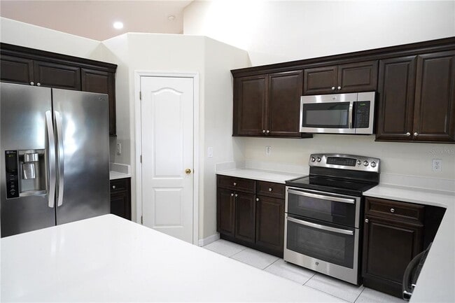 Photo - 1067 Princeton Dr