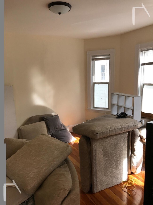 Photo - 25 Brackett St Unit 1