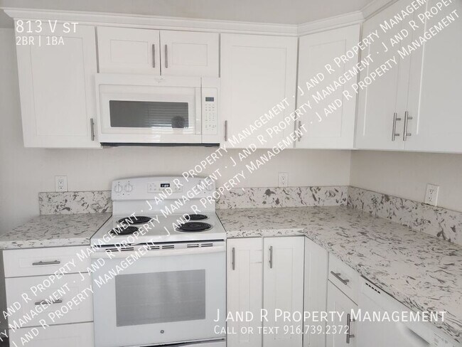 813 V St