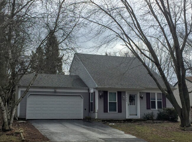 Photo - 1225 Riverwood Dr