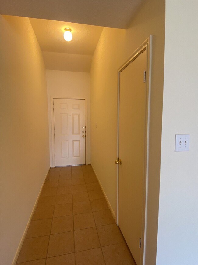 Photo - 2222 Havenhouse Dr