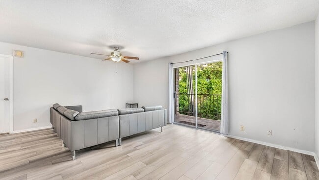 Photo - 4119 Medical Dr