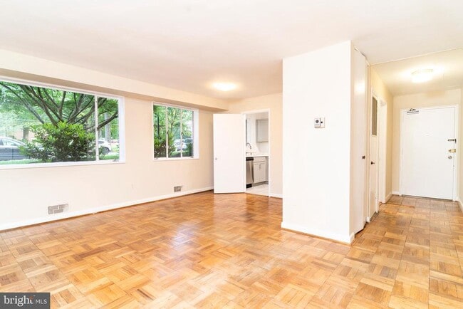 Photo - 10500 Montrose Ave Apartment Unit M4