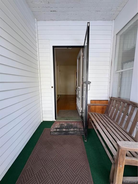 Photo - 426 E 4th St