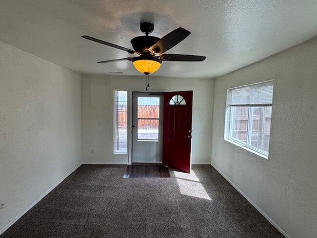 Photo - 118 SHAST A&B Unit B