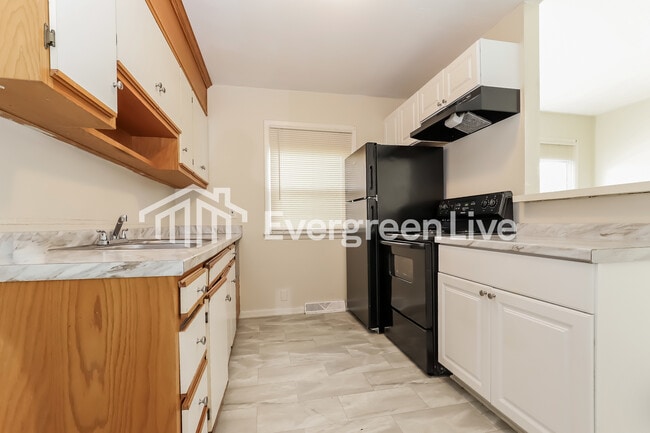 Photo - 1711 Oberlin Dr