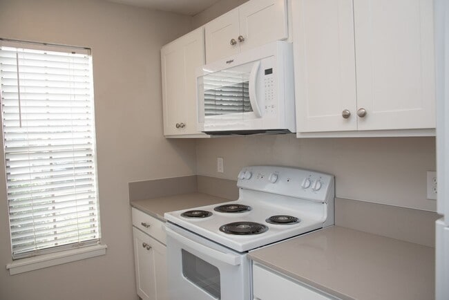 Photo - 811SS Unidad 811SS