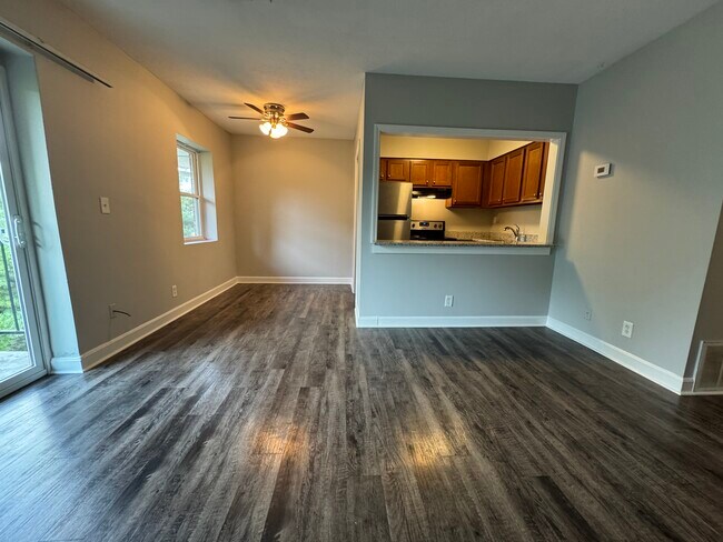 Photo - Charlotte Apartments