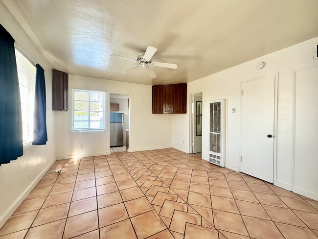 Photo - 1152 N Jones Blvd