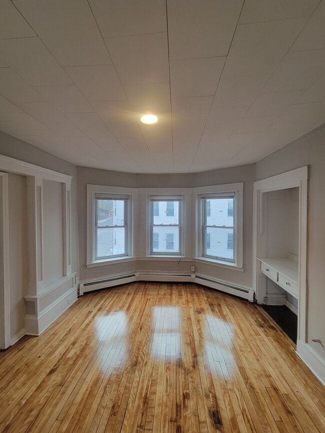 Photo - 15 Broadway Unit 3