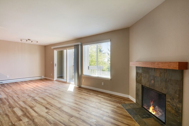 Photo - Sunset Shores Apartments