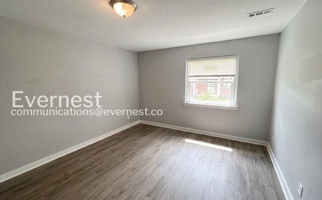 1000 4th Ave W Unit 3