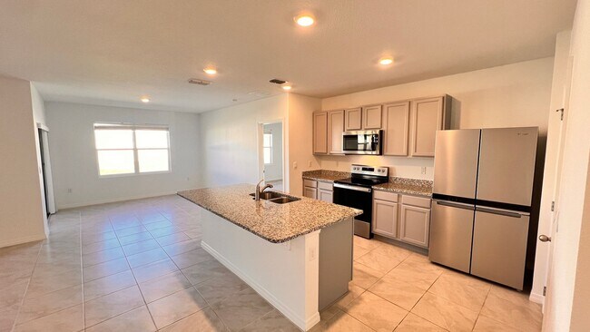 Photo - Spacious 3 Bedroom / 2 Bathroom Home in Mt Dora’s Timberwalk Community – AVAILABLE NOW!