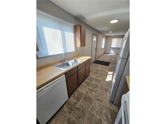 Photo - 6662 84th Ct N