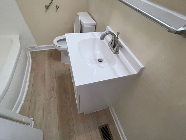 Photo - 2 Bedroom House - Section 8 Accepted