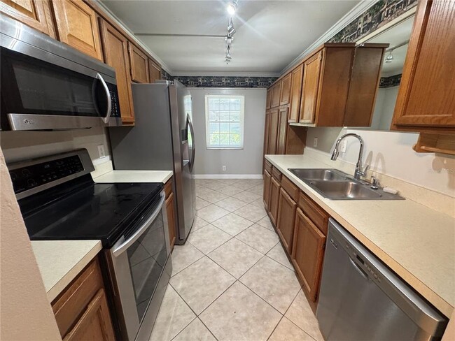 Photo - 8799 Bardmoor Blvd Unit 103