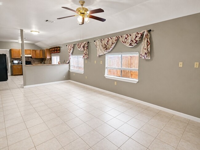 Photo - 5527 Lauder Rd