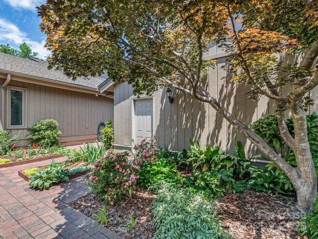 Building Photo - 5110 Dunes Ct Rental