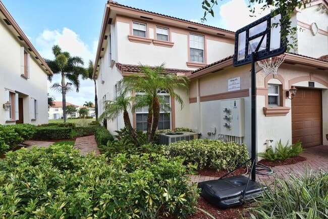 Photo - 16178 Poppy Seed Cir Townhome