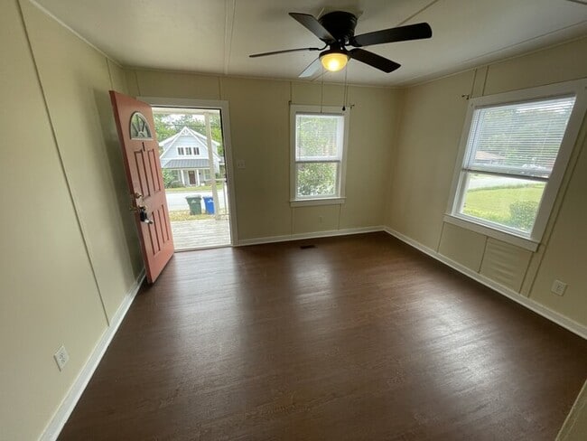 Photo - one bedroom one bath