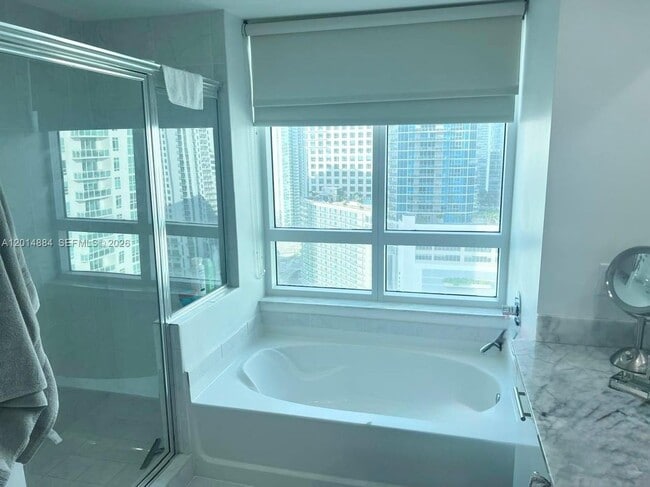 Photo - 950 Brickell Bay Dr Unit 2711
