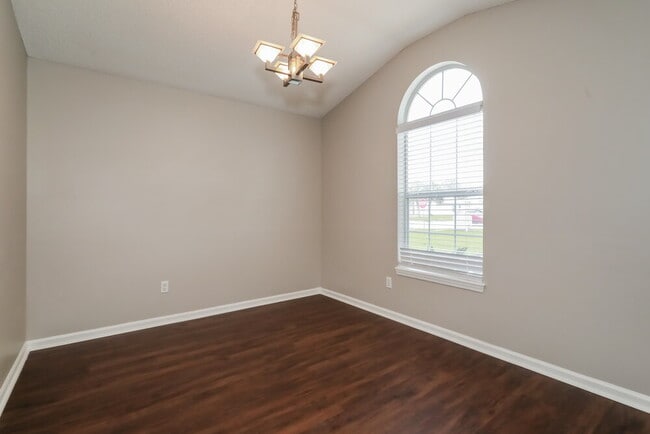 Photo - 2965 Golden Pond Blvd