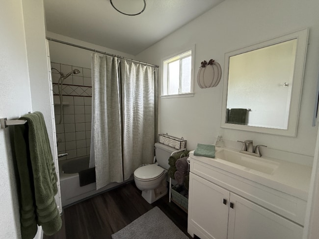 Photo - 8907 Amerigo Ave