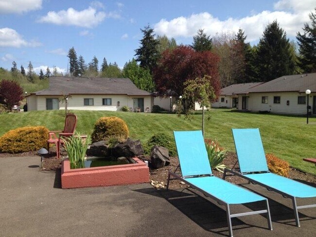 Photo - 140 N Summit Rd Unit #140 43